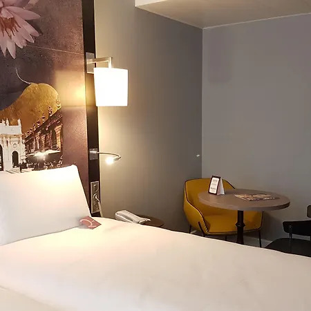 Hotel Mercure Centre Place Stanislas 4*