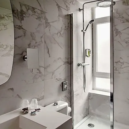 Mercure Centre Place Stanislas فندق 4*