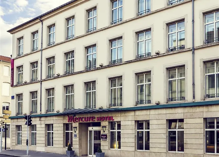 Mercure Centre Place Stanislas מלון