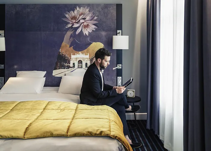 Mercure Centre Place Stanislas מלון נאנסי
