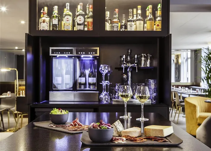 Отель Mercure Centre Place Stanislas 4*